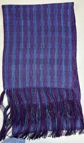 Mary Ann's Swedish Blog scarf in Bamboo. Fringe in process