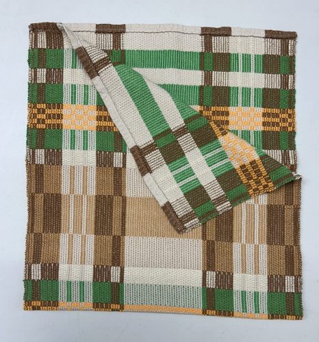 George.-Halvdrall-towels